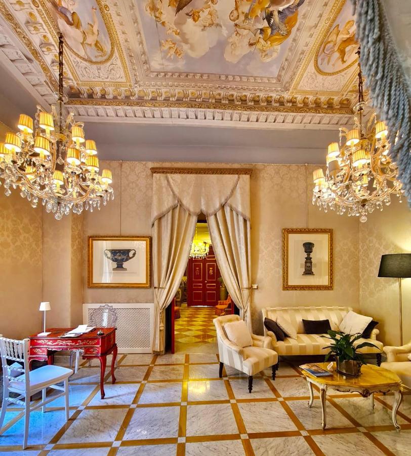 Palazzo Cherubini-Pools & Wellness 로사노 외부 사진