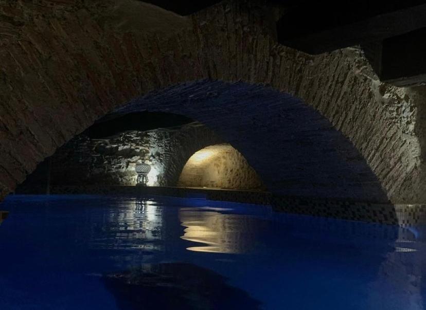 Palazzo Cherubini-Pools & Wellness 로사노 외부 사진