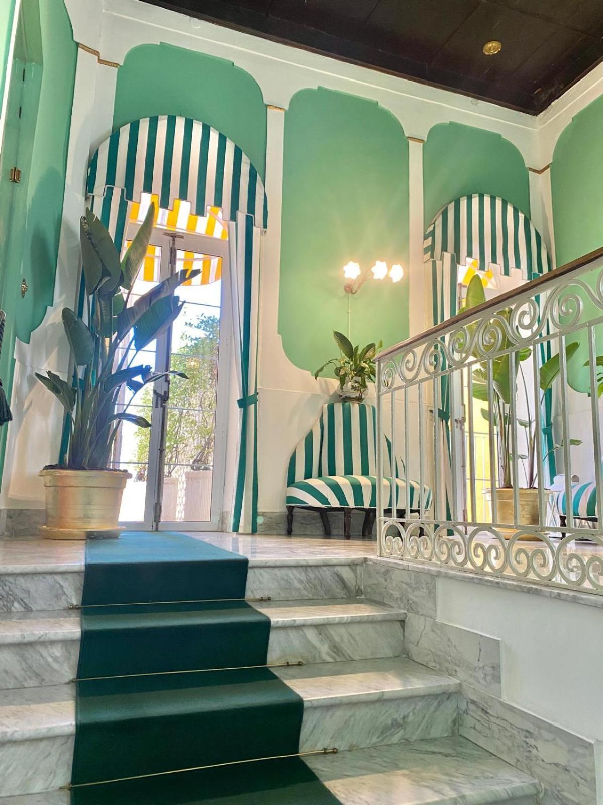 Palazzo Cherubini-Pools & Wellness 로사노 외부 사진